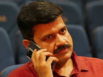 സന്ദീപ് വാര്യർ