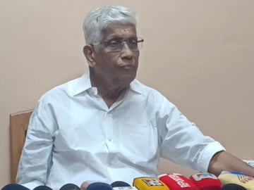 ജി സുകുമാരൻ നായർ ജി സുകുമാരൻ നായർ