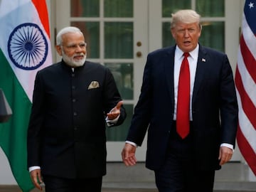 പ്രധാനമന്ത്രി നരേന്ദ്ര മോദി യുഎസ് പ്രസിഡ‍ന്റ് ഡോണള്‍ഡ് ട്രംപിനൊപ്പം (Photo: Reuters/File)